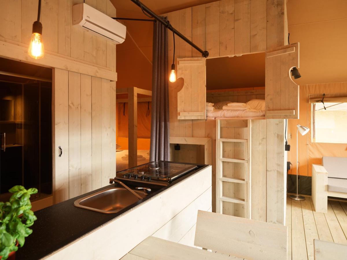 Dutchen Erfgoedpark De Hoop Glamping 호텔 Uitgeest 외부 사진